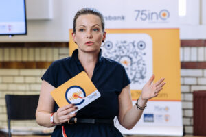 Unnur Hreidarsdottir Janssen